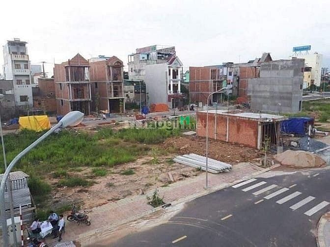 Hình ảnh BÁN GẤP- đất mặt tiền đường- gần chợ. sổ riêng