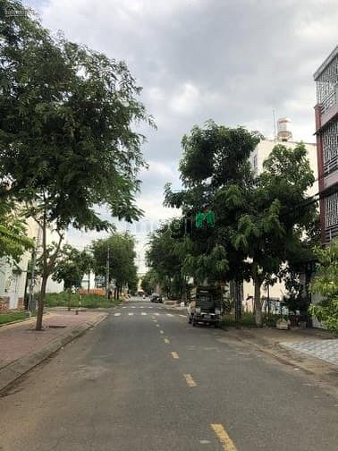 Hình ảnh Nền đất 85M2 ngay KDC Tên Lửa 2, liền kề TTTM Aeon Mall Bình Tân