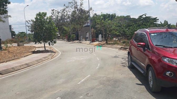 Hình ảnh Bán Lô Đất 149m2 Đường 249 Hoàng Hữu Nam, Phường Tân Phú