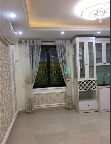 Hình ảnh Bán nhà phố Cổ Linh: 45,2m2 x 6 tầng, MT 4,59m, nhà mới xây, nở hậu.