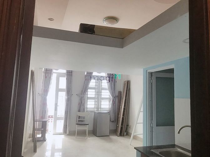 Hình ảnh Phòng full nội thất 5tr có gác và cửa sổ lớn