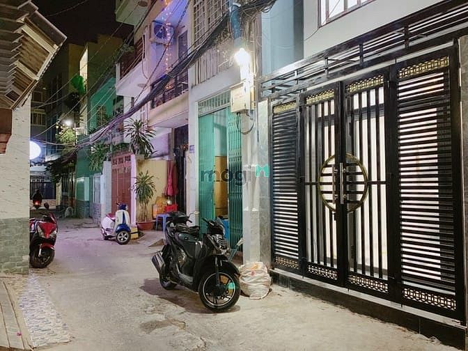 Hình ảnh Bán Nhà HXH Trần Quang Diệu, P14, Quận 3, 35m2