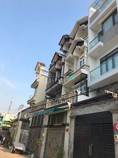 Hình ảnh 200m2 đúc 3 tấm kiên cố hẻm 7m thông