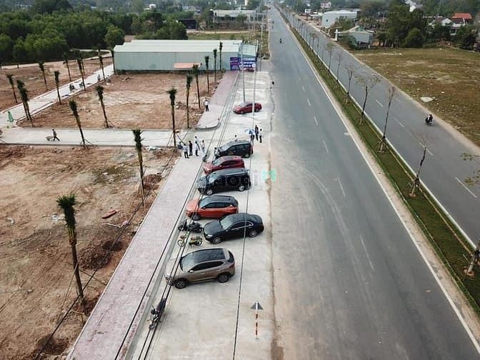 Hình ảnh Bán 2 nền mặt tiền TP biển đảo cực sốc, sổ hồng riêng