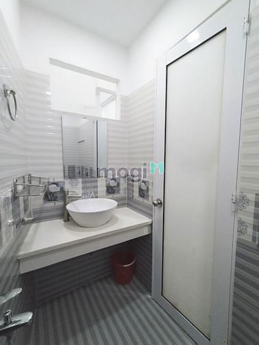 Hình ảnh Cho thuê nhà 39/12B Đường Hoàng Việt, Phường 2, Tân Bình