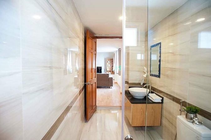 Hình ảnh Cho Thuê CHDV Full Nội Thất Q4