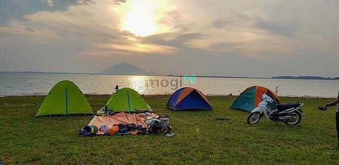 Hình ảnh Bán Gấp Hơn 1000m2 Giáp Hồ Bình Dương giá 540tr