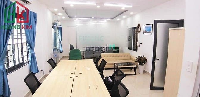 Hình ảnh Cần cho thuê gấp nhà 4 lầu hầm thang máy, 5x20m Bàu Cát 1 P14 Bình