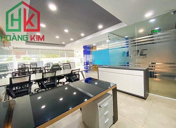 Hình ảnh Cần cho thuê nhà 4 lầu hầm thang máy , 6x20m Bàu Cát 1 P14 Tân Bình