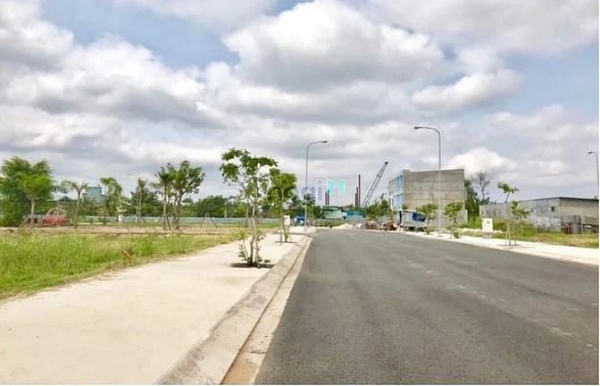 Hình ảnh Bán gấp lô đất ngay cảng Phước Đông 100m2 giá 820tr