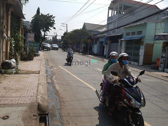 Hình ảnh Bán đất mặt tiền cầu xây diện tích 100m2 giá 8 tỉ 2