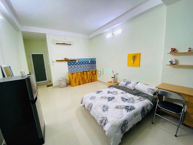 Hình ảnh Gía 5tr5_ full nội thất_ ban công