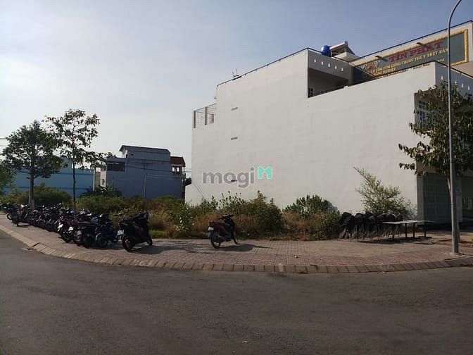 Hình ảnh Tài chính 2 tỷ nhận ngay nền đất vị trí đẹp KDC Tên Lửa mở rộng