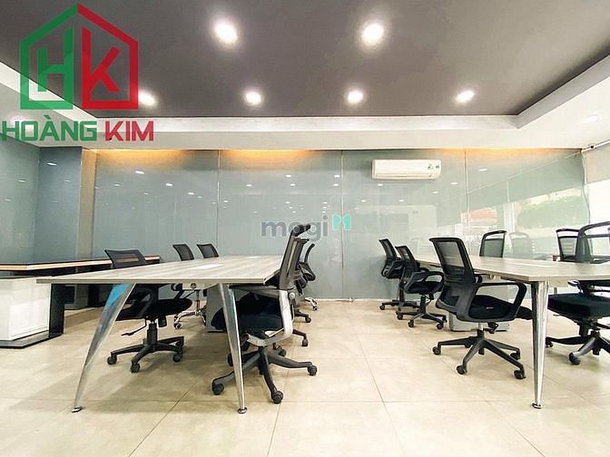 Hình ảnh Cần cho thuê gấp nhà 4 lầu hầm, 6x20m đường Đồng Đen P14 Tân Bình