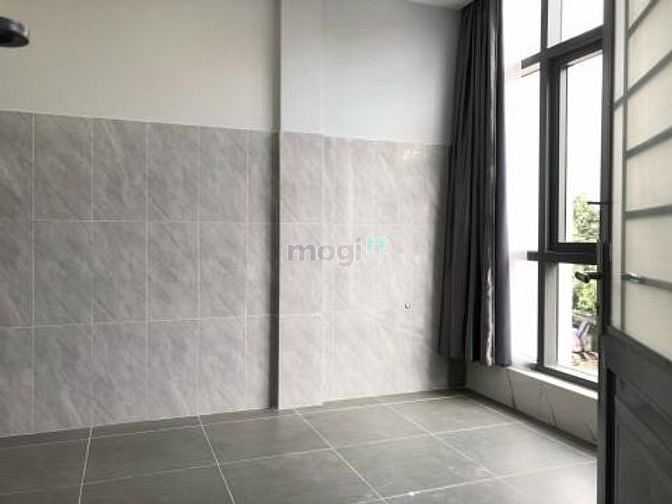 Hình ảnh Phòng sẵn máy lạnh sau Gigamall