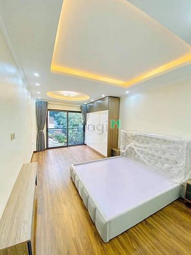 Hình ảnh Bán nhà , đường Hoàng Văn Thụ, Tân Bình, 45m2,3T, 5tỷ.