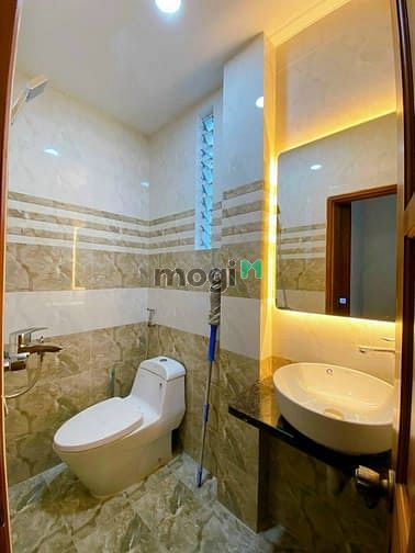 Hình ảnh Cho thuê nhà 163/15c Hoàng Hoa Thám, Phường 12, Tân Bình