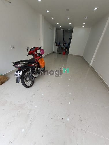 Hình ảnh Cho thuê nhà 398C Hai Bà Trưng, Tân Định, Quận 1