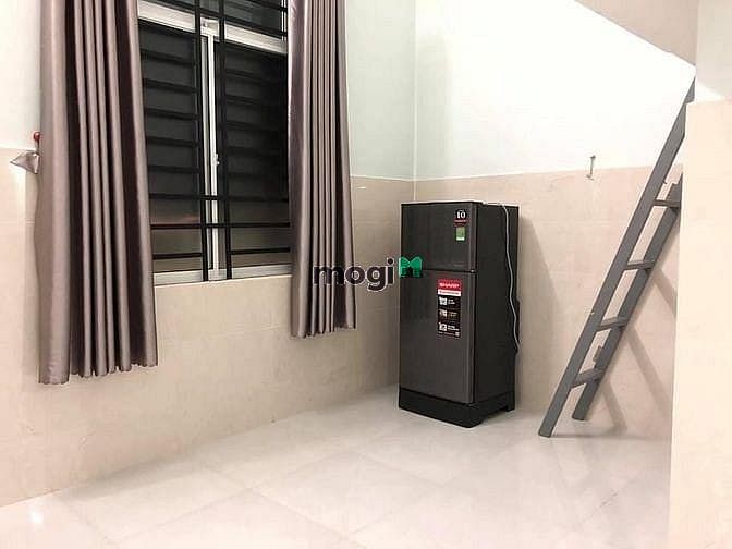 Hình ảnh Phòng có gác full nội thất gần ngã tư Bình Thái