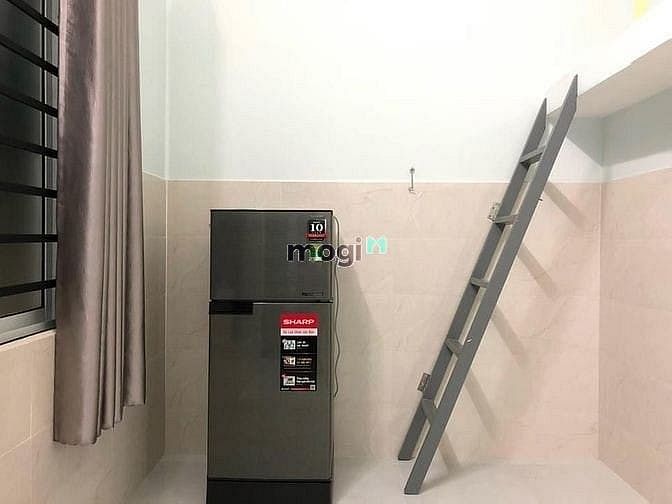 Hình ảnh Phòng có gác full nội thất gần ngã tư Bình Thái