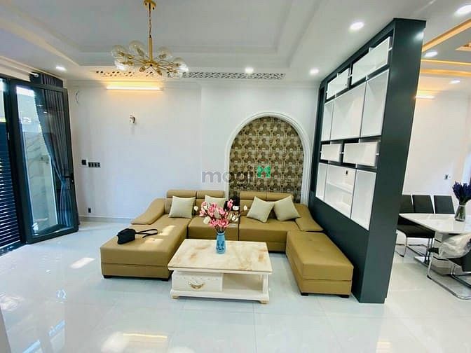 Hình ảnh Cho thuê nhà mặt tiền 51D Cao Thắng, Phường 3, Quận 3