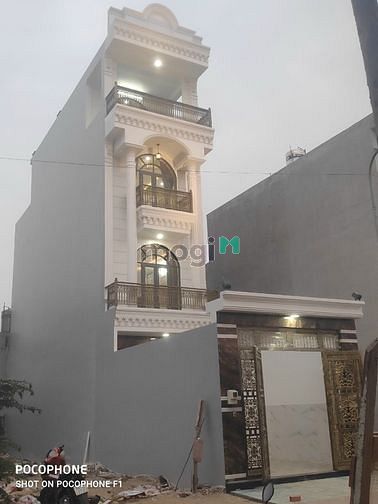 Hình ảnh Bán căn nhà lầu 4 tấm, bình trị đông A, bình tân