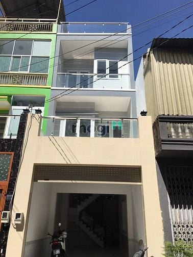 Hình ảnh Bán nhà hẻm thông quận Tân Bình gần chợ Hoàng Hoa Thám