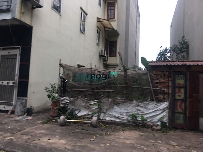 Hình ảnh Cứu công ty bán gấp đất sổ đỏ 70,5m ngõ 39 Bát Khối, Tư Đình