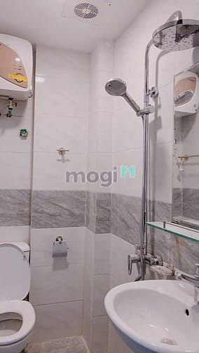 Hình ảnh Bán chung cư Bưởi - Hoàng Hoa Thám - Vĩnh Phúc -  có sổ riêng.