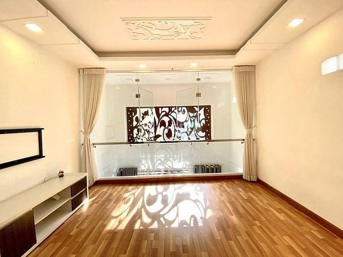 Hình ảnh Cho thuê biệt thự khu nội bộ  337 Lê Văn Sỹ p1 quận Tân Bình .