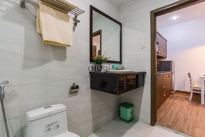 Hình ảnh Cho thuê CHDV mặt tiền Trần Nhật Duật, Quận 1