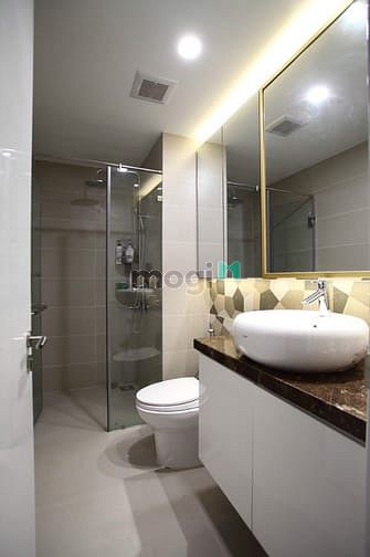 Hình ảnh Cần cho thuê chung cư Gold View Q4,82m2, 2PN, nhà đẹp, view đẹp