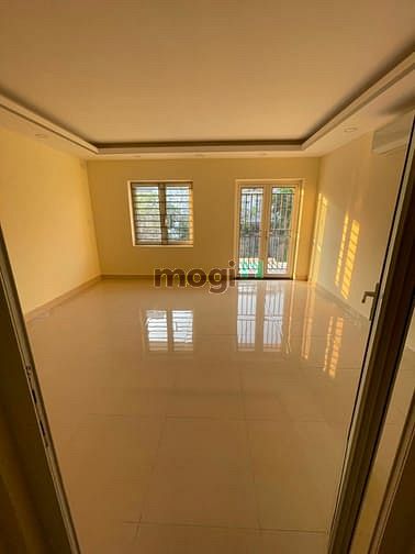 Hình ảnh Cho thuê nhà đẹp gần Liên Phường 4PN 4WC chỉ 15tr