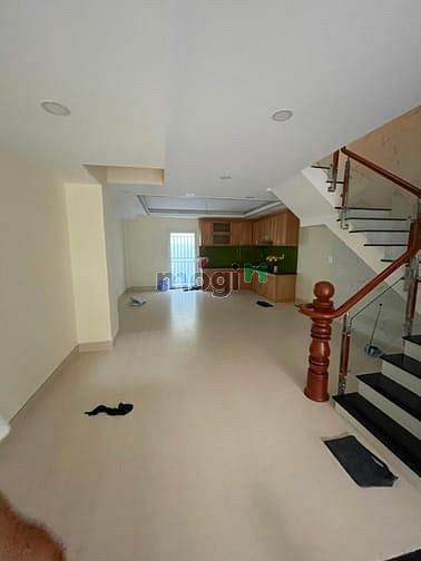 Hình ảnh Cho thuê nhà đẹp gần Liên Phường 4PN 4WC chỉ 15tr