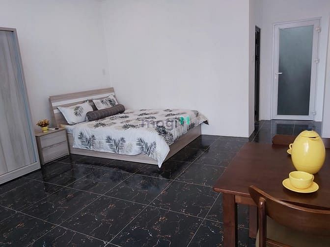 Hình ảnh Cho Thuê CHDV Full Nội Thất Q7, bancon