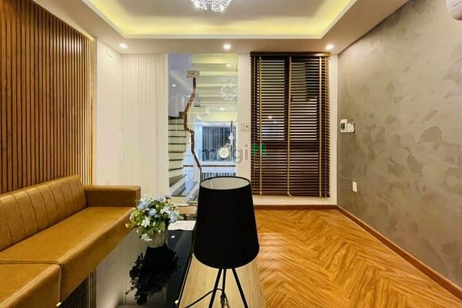 Hình ảnh Cho thuê nhà nguyên căn 686/2B Cách Mạng Tháng 8, phường 5, Q.Tân Bình