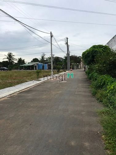Hình ảnh Bán đất thổ cư 200m2 TT Cần Giuộc,mặt tiền Quốc Lộ 50 gần UBND