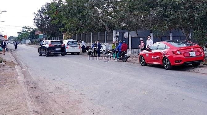 Hình ảnh Bán đất nền MT Hoàng Phan Thái, chỉ 23tr/m2, Sổ riêng, thổ cư 100%