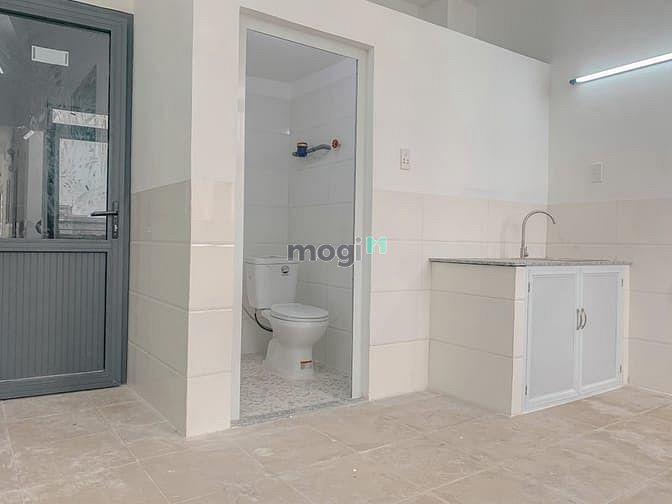 Hình ảnh Cộng Hòa, Tân Bình 3tr có thang máy, bv 24/24