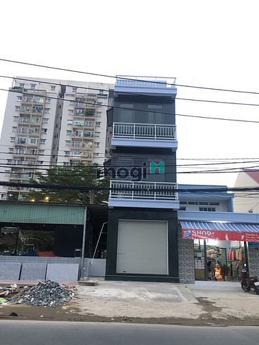 Hình ảnh BTh -- Nhà MT đ.Nguyễn Văn Lạc cách chợ 100m