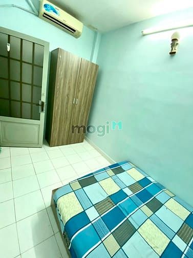 Hình ảnh Cho thuê phòng mini full nội thất- wc riêng.Sàn ốp gỗ,gần sân bay TSN