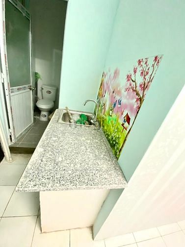 Hình ảnh Cho thuê phòng mini full nội thất- wc riêng.Sàn ốp gỗ,gần sân bay TSN