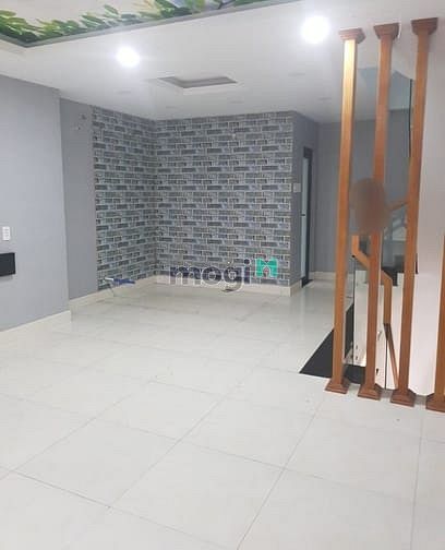 Hình ảnh Cho thuê nhà MT 617 Hoàng Sa đoạn cầu Công Lý