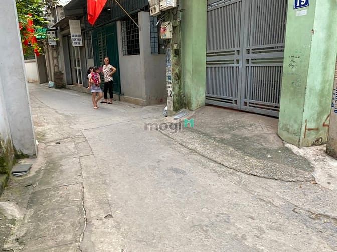 Hình ảnh Hé lộ mảnh đất đẹp độc nhất tại 137 Việt Hưng, Dtich 53,2m, MT 3,8m