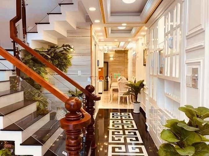 Hình ảnh Cho thuê biệt thự mini đường Lam Sơn,6x25, 3 lầu,1 st