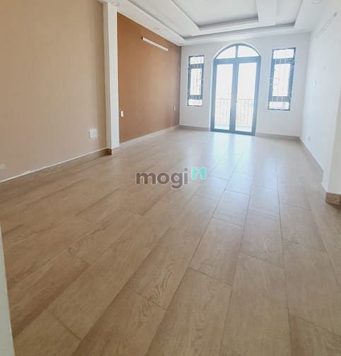 Hình ảnh Cho thuê 451A Hai Bà Trưng, Phường 8, quận 3