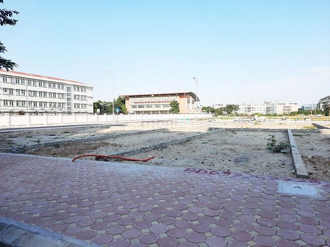 Hình ảnh Bán 100m2 đất đấu giá, mặt phố Tân Tiến. Khu 2.55 ha. Thcs Phúc Diễn