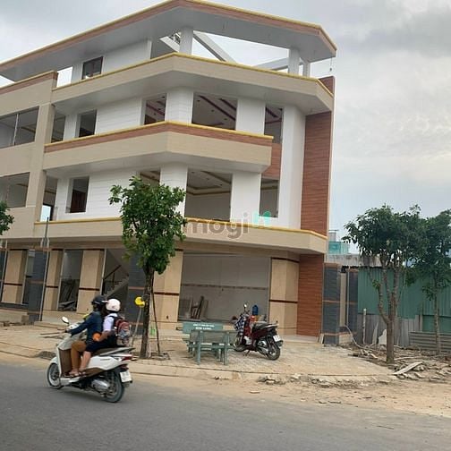 Hình ảnh Ngân hàng thanh lý 39 nền đất thổ cư 100% đối diện bệnh viện Chợ Rẫy 2