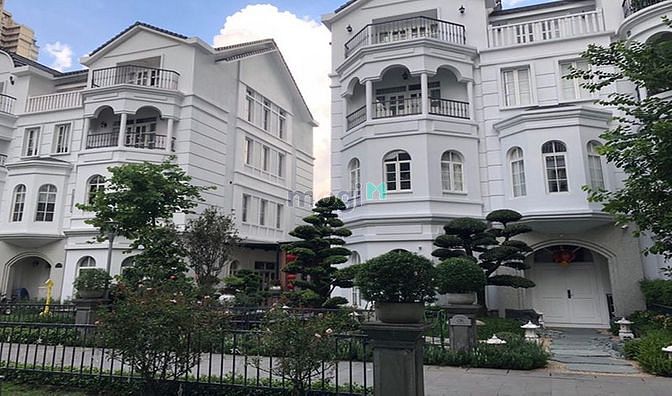Hình ảnh Biệt thự Saigon Pearl thiết kế theo dạng văn phòng, 7x21m đất