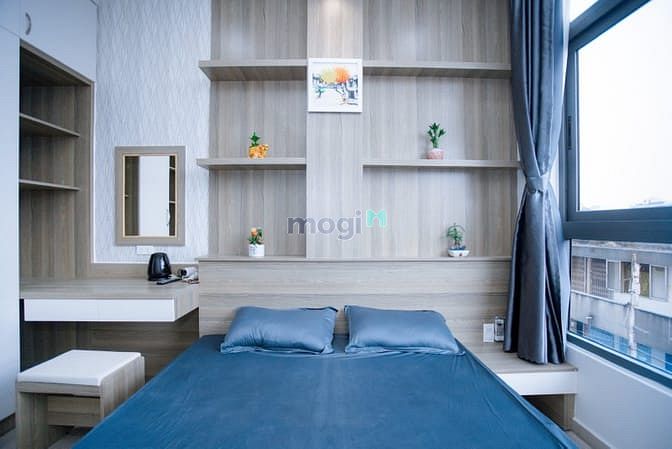 Hình ảnh Căn Hộ Cao Cấp!!! Quận 10 . Cửa sổ lớn